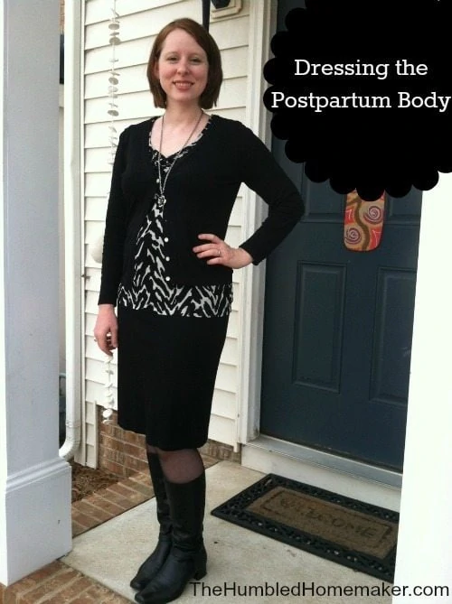 So helpful! I hate looking pregnant when I'm not! These tips are great for dressing the postpartum body! 