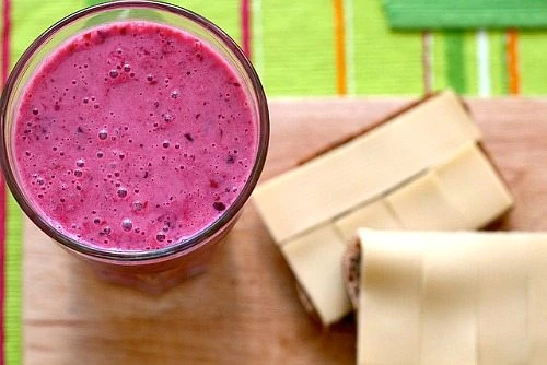A blueberry smoothie is a healthy breakfast no kid will refuse.