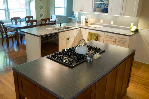 Over the past several years I’ve discovered the beauty and functionality of uncluttered counters. I find it quite liberating. Find out what I leave out on my counters and what I put away!