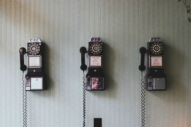 Do you still need a landline phone? Check out these pros and cons that come with cancelling your landline phone service.
