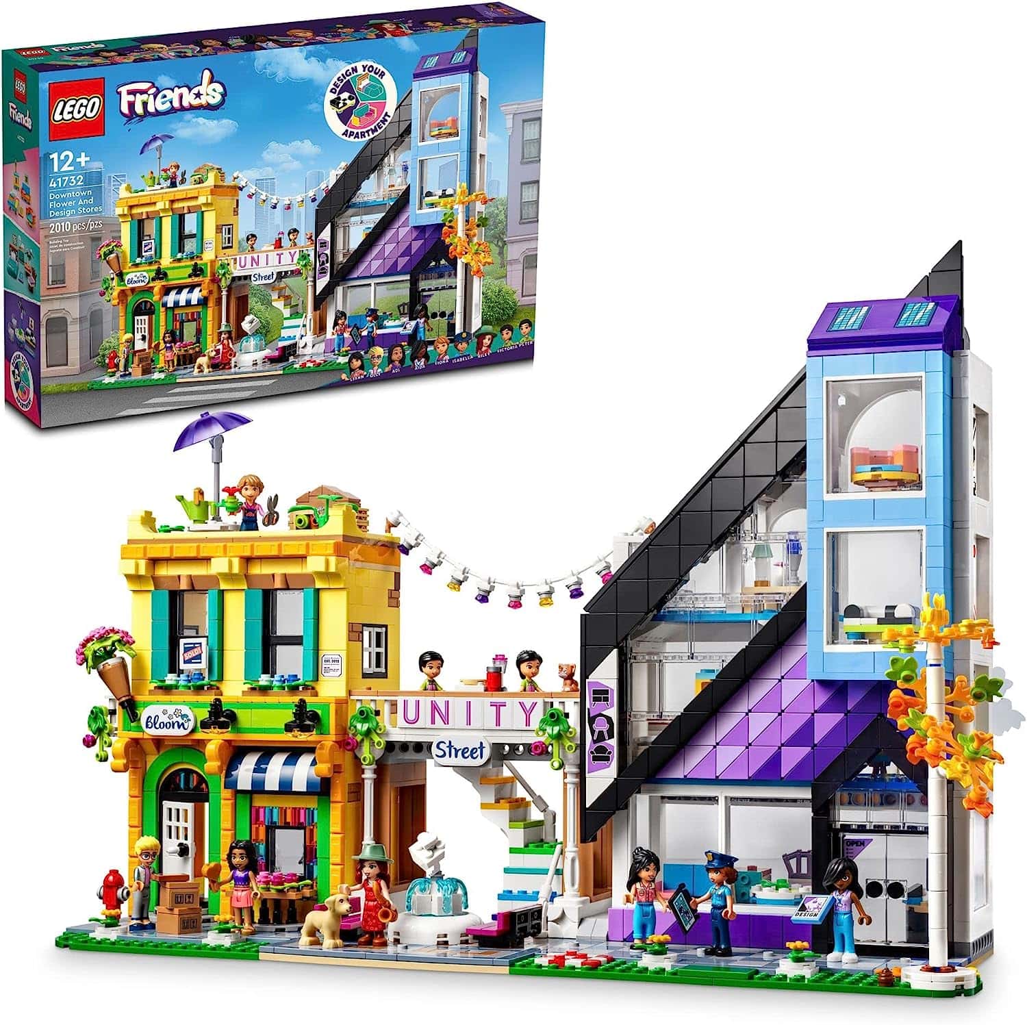 We geven onze kinderen een Lego Friends-set met een gebouw en een doos voor Kerstmis.