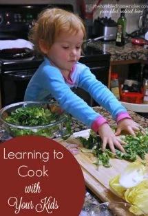 I didn't learn how to cook until I was married, and, if truth be told, I feel like I'm still learning. If you are still learning how to cook, the exciting part is that now you can learn to cook with your kids! Here are 4 ways I'm learning how to cook with my kids!