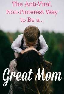 Want to be a "great mom"? The thing about humbly serving your family is you won’t get applause from your peers. Washing dishes won’t go "viral." But God sees you pouring out your life in service to your family.