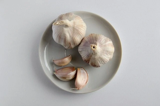 natural cold remedies garlic