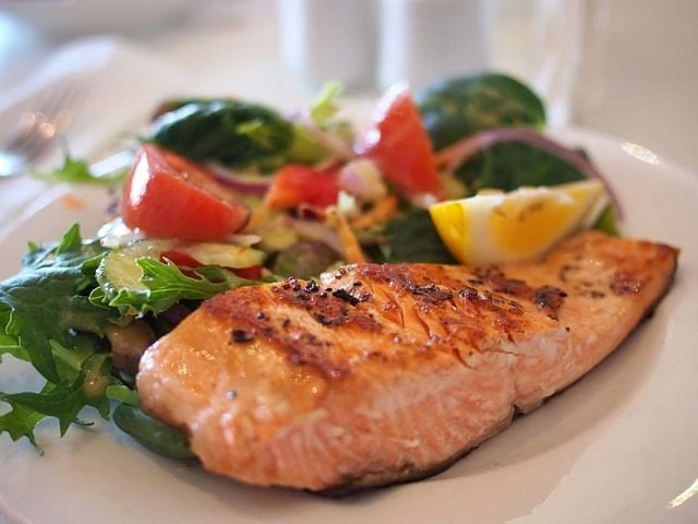 Delicious Salmon and Salad Dinner
